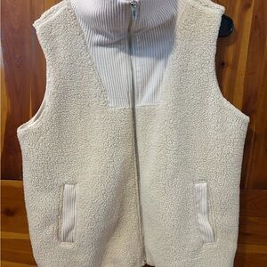 Cozy Cream Sherpa Vest with Zip